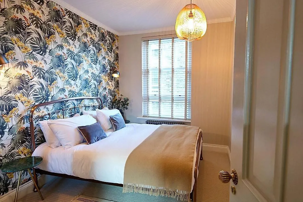 Lovely 2 Bed Apartment In Shoreditch On Quiet Side Street Лондон Великобритания