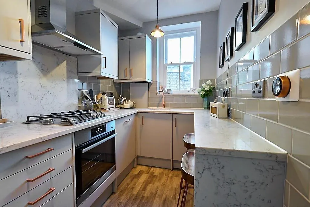 Lovely 2 Bed Apartment In Shoreditch On Quiet Side Street Лондон Великобритания